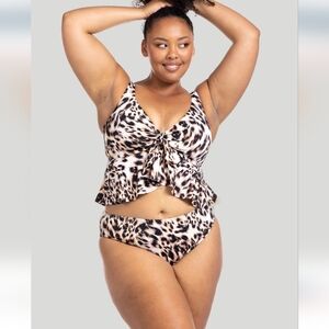 NWT Artesands Chagall Midriff Bikini Top Animal Size 16